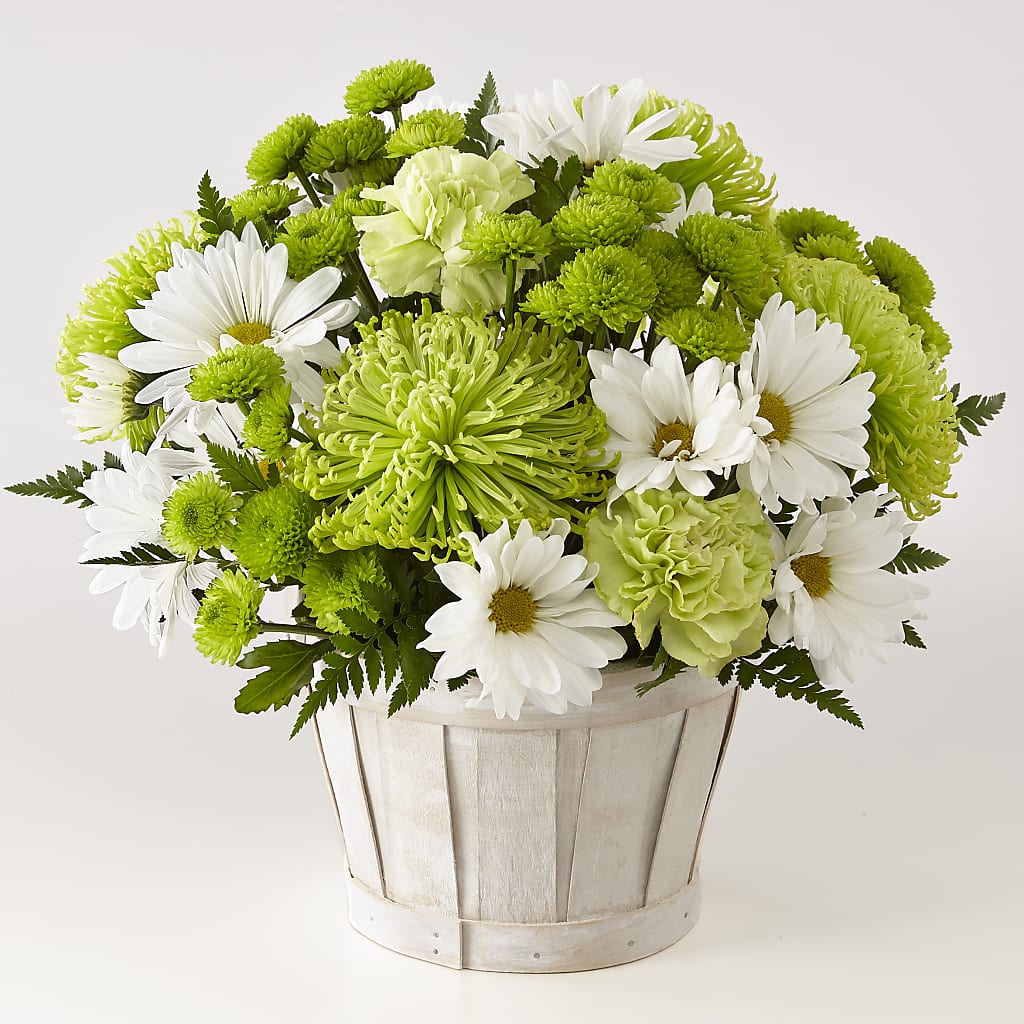 Lucky Charm Basket (Standard) – Citrus Valley Florist, West Covina CA