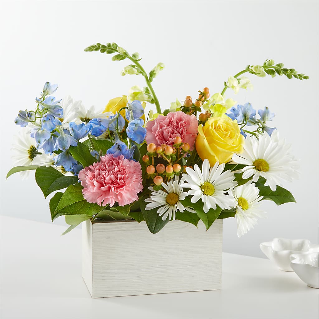 Sun Salutation Box Bouquet – Citrus Valley Florist, West Covina CA