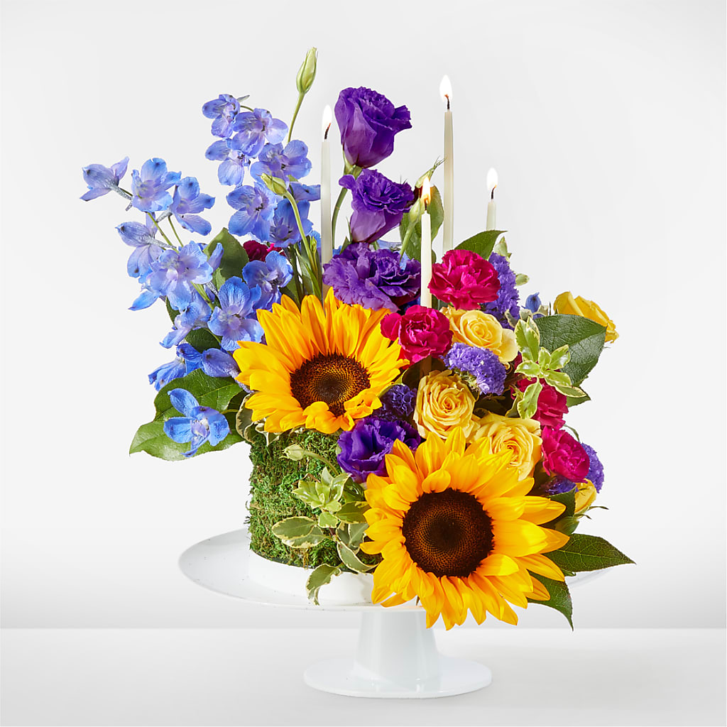 Star of the Day Floral Cake – Citrus Valley Florist, West Covina CA