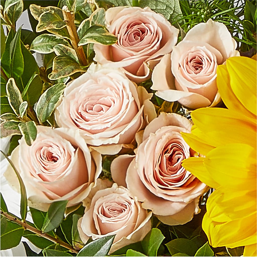The Good Life Bouquet –  Citrus Valley Florist, West Covina CA