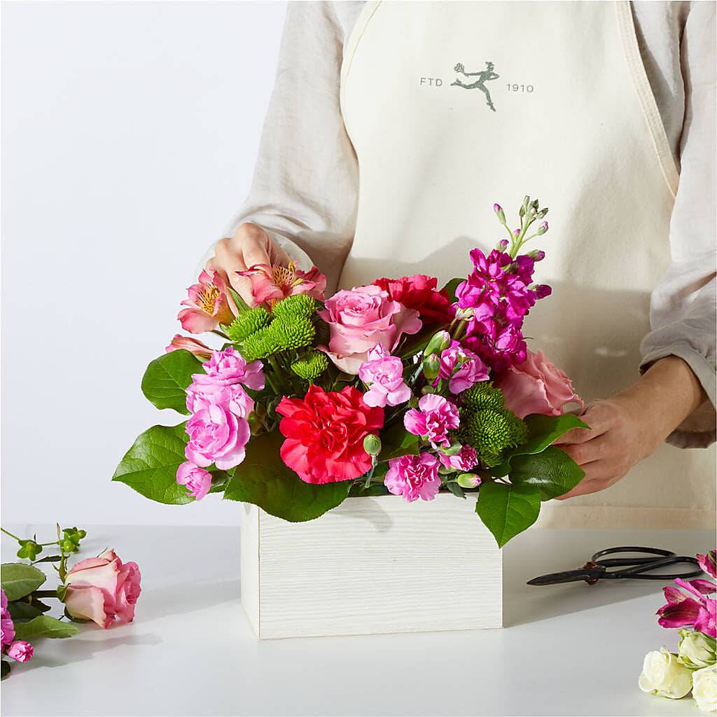 Sweetberry Box – A Florist Original –  Citrus Valley Florist, West Covina CA
