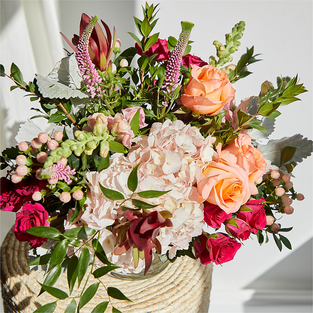 Glitz & Glam Bouquet –  Citrus Valley Florist, West Covina CA