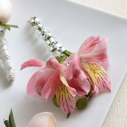 Pink Peruvian Lily Boutonniere –  Citrus Valley Florist, West Covina CA