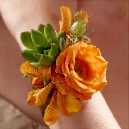 Irresistible Love Wrist Corsage –  Citrus Valley Florist, West Covina CA